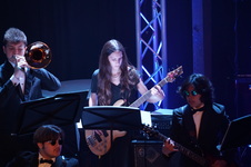 Enlarge photo 413