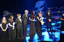 Enlarge photo 585