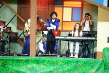 Enlarge photo 40