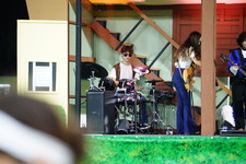 Enlarge photo 46