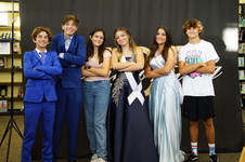 Enlarge photo 1558