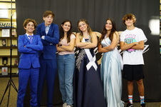 Enlarge photo 1560
