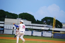 Enlarge photo 850