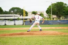 Enlarge photo 305