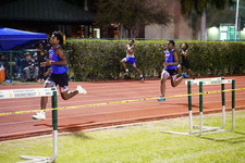 Enlarge photo 787