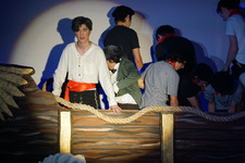 Enlarge photo 90