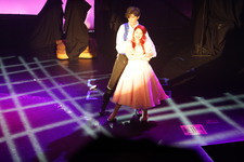 Enlarge photo 810
