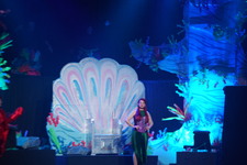 Enlarge photo 819
