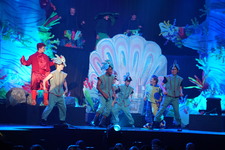Enlarge photo 999