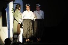 Enlarge photo 446