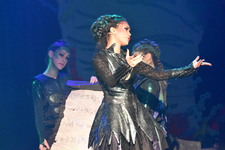 Enlarge photo 464