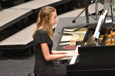 Enlarge photo 37