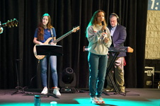 Enlarge photo 19