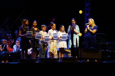 Enlarge photo 43