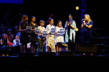 Enlarge photo 44