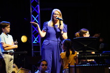 Enlarge photo 277