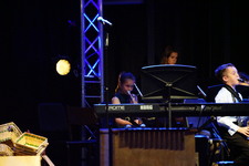 Enlarge photo 425