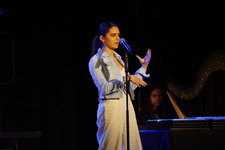 Enlarge photo 77