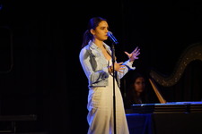 Enlarge photo 79