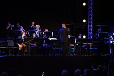 Enlarge photo 182