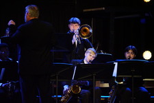 Enlarge photo 187