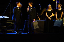 Enlarge photo 684