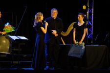Enlarge photo 738