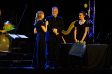 Enlarge photo 739