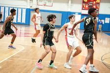 Enlarge photo 883