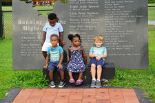Enlarge photo 413