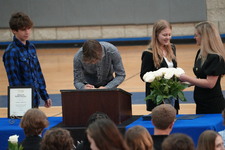 Enlarge photo 207