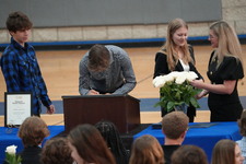 Enlarge photo 208