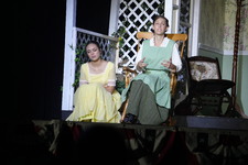 Enlarge photo 321