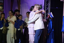 Enlarge photo 671