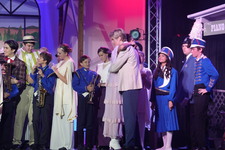 Enlarge photo 703
