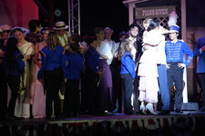 Enlarge photo 381