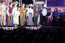 Enlarge photo 444