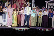 Enlarge photo 649