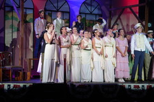 Enlarge photo 719