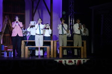 Enlarge photo 633