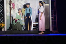 Enlarge photo 592