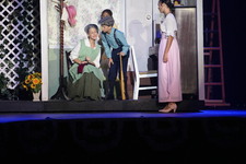 Enlarge photo 597