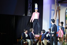 Enlarge photo 237
