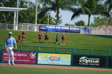 Enlarge photo 906