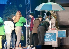 Enlarge photo 176