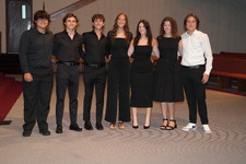Enlarge photo 3