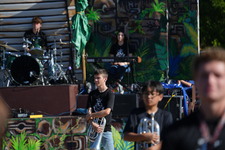 Enlarge photo 119