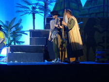 Enlarge photo 38