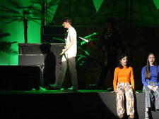 Enlarge photo 702