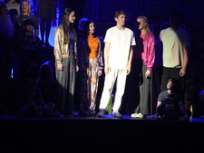 Enlarge photo 89